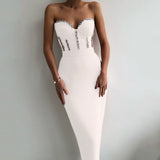 Robe corset blanche serre taille