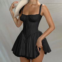 Robe noire courte style corset